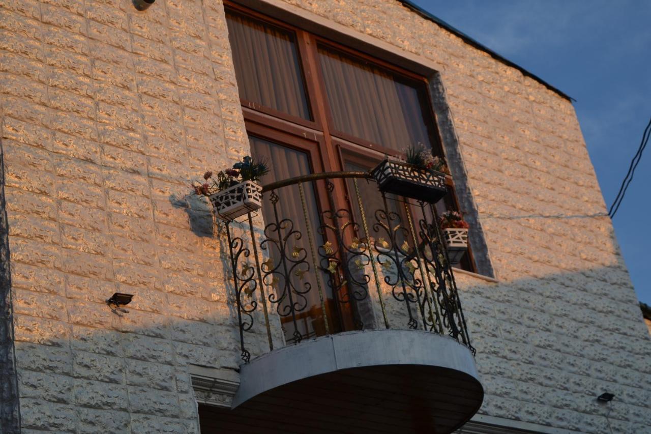 Hotel Mkudro Koetaisi Buitenkant foto